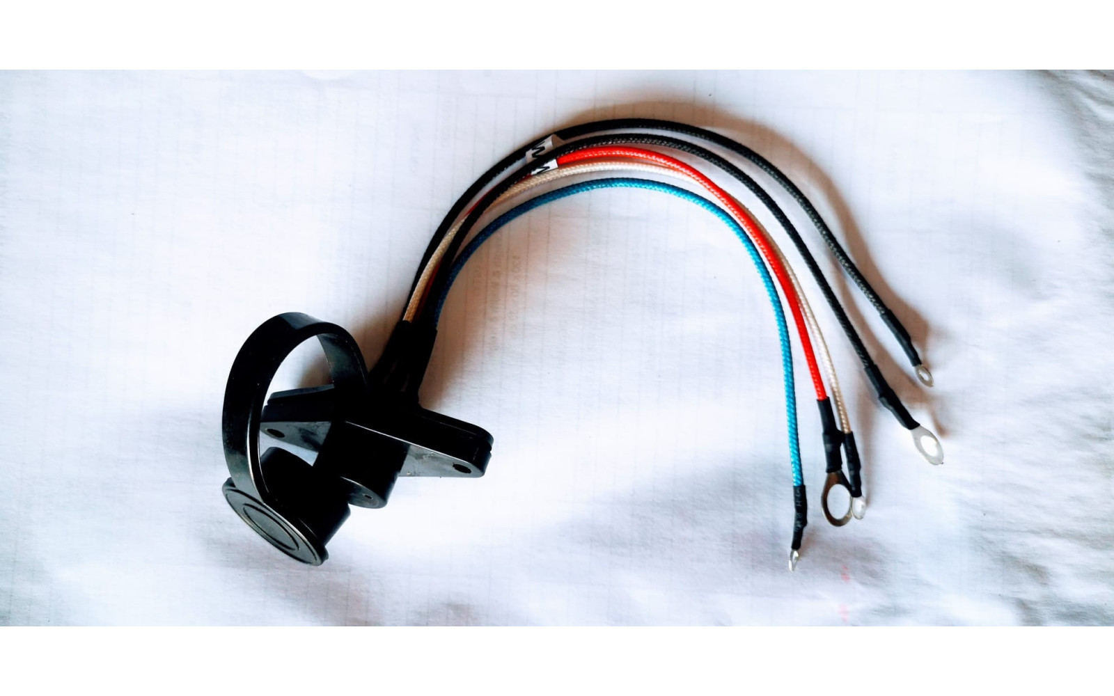 Priza cutie de comanda pentru conectare cablu sau capac wireless