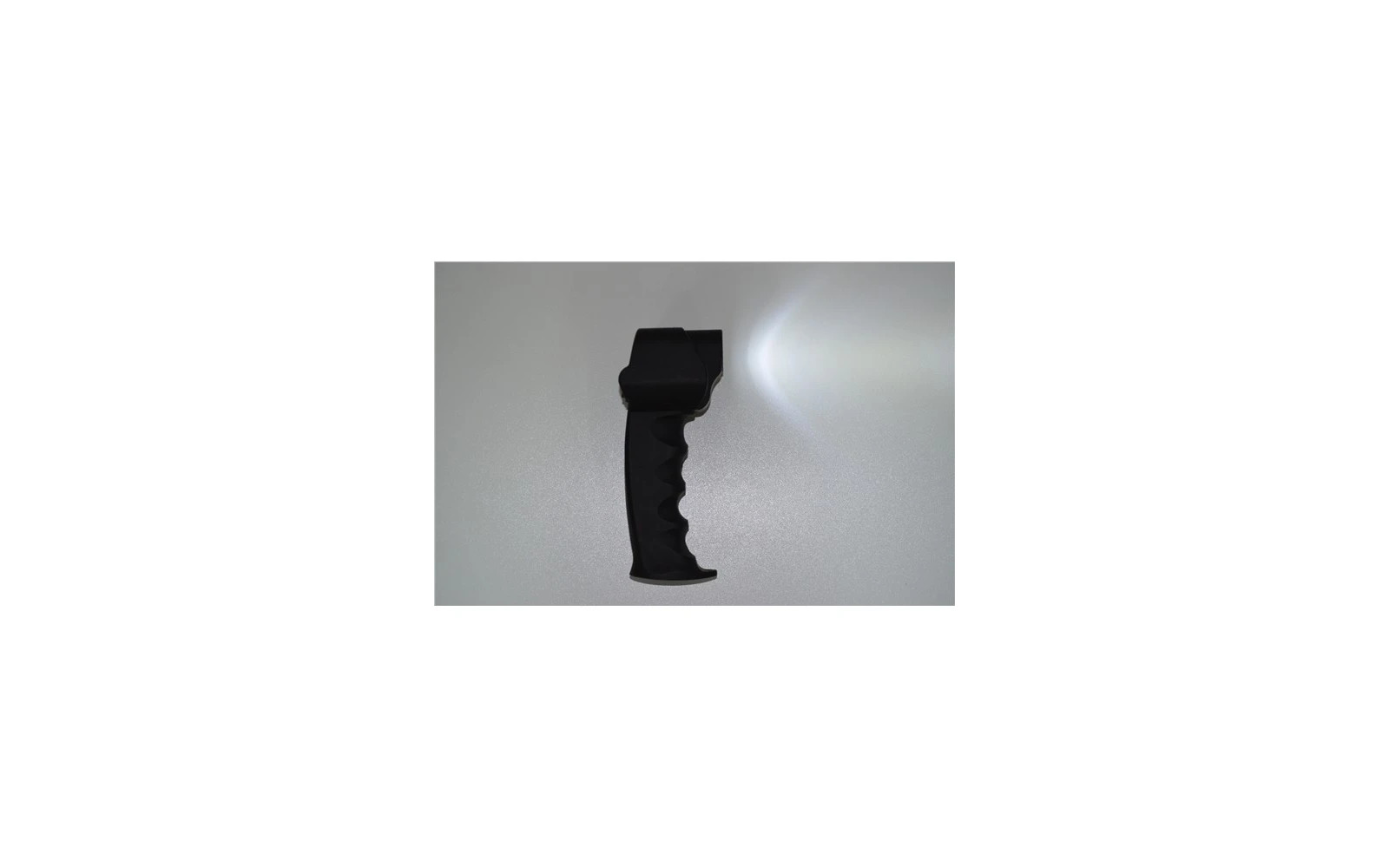 Troliu wirelless IRONMAN 4x4 - 12.000 lbs (5443 kg) 6.4 cp 12v  cablu otel 9.5 mm garantie 5 ani